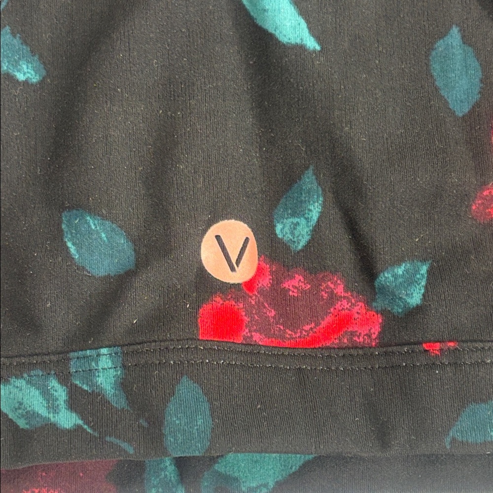 NWOT Livi Active Lane Bryant Sports Bra Black Floral Low Impact NO WIRE 26/28 - Picture 4 of 8